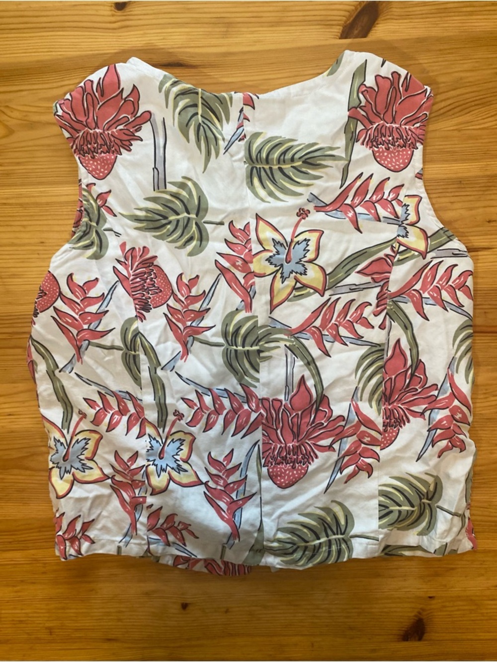 Pineapple Moon 100% Silk Sleeveless Tropical Button Down Blouse Size Small - Picture 5 of 6